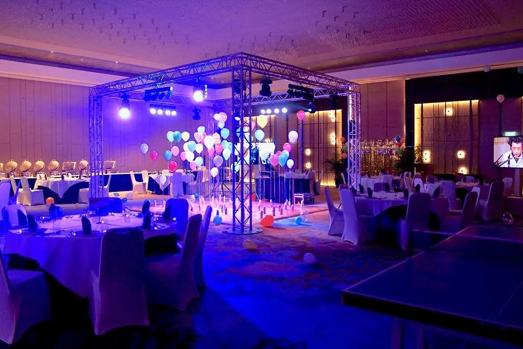 Kraainem Tangla Hotel Brussels 5*,  בלגיה